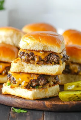 Hawaiian Roll Cheeseburger Sliders
