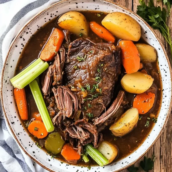 Easy Slow Cooker Pot Roast Recipe With Vegetables