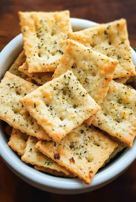 Dill Pickle Saltine Crackers