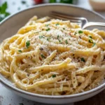 One Pot Creamy Garlic Pasta (Just 20 Minutes!)